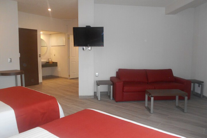 Room 21 of 130