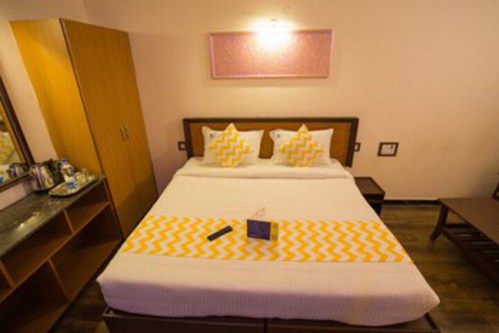 Room 20 of 32