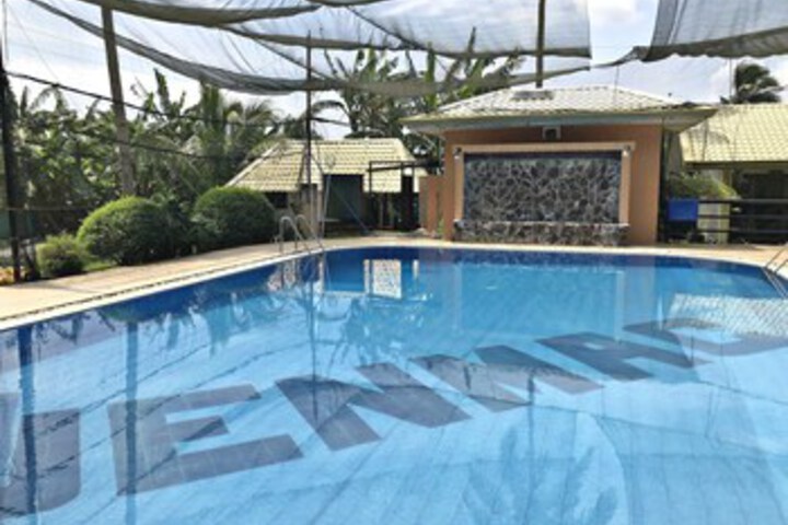 Pool 18 of 37
