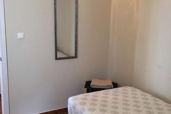 Room 15 of 36