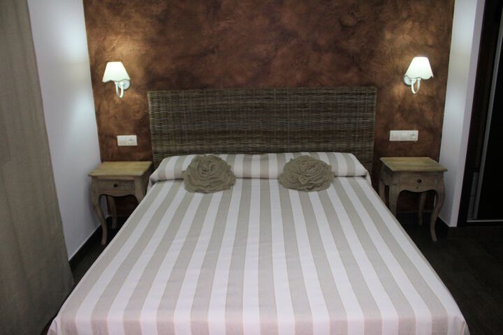 Room 10 of 19