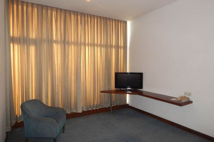 Room 56 of 125
