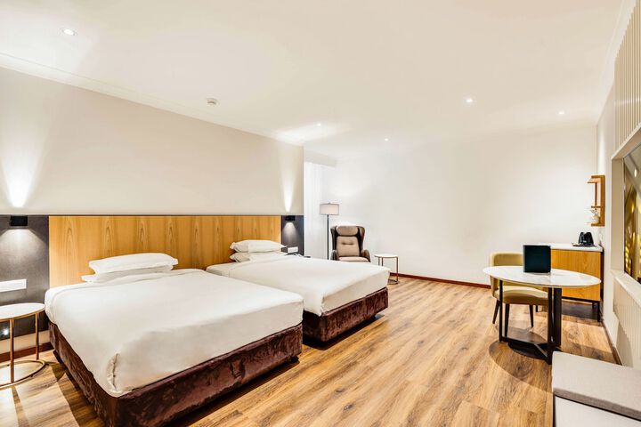 Room 14 of 41