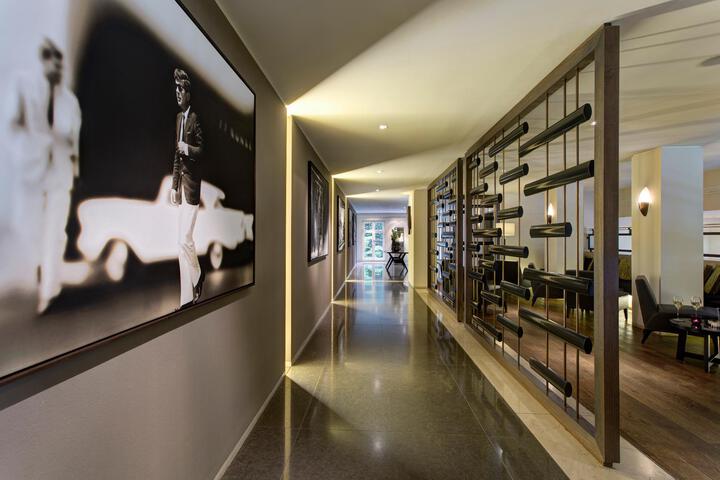 Lobby Entry