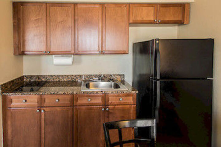 Room 32 of 45