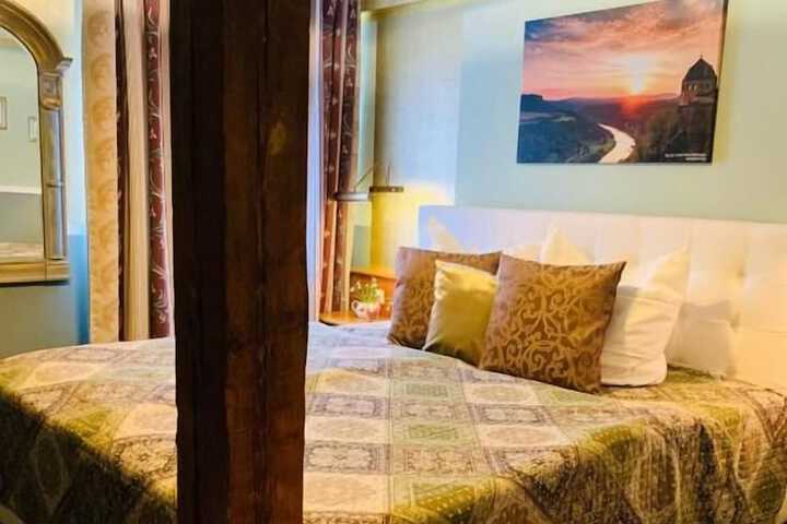 Room 20 of 75