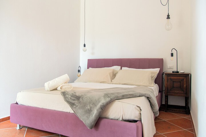 Room 2 of 22