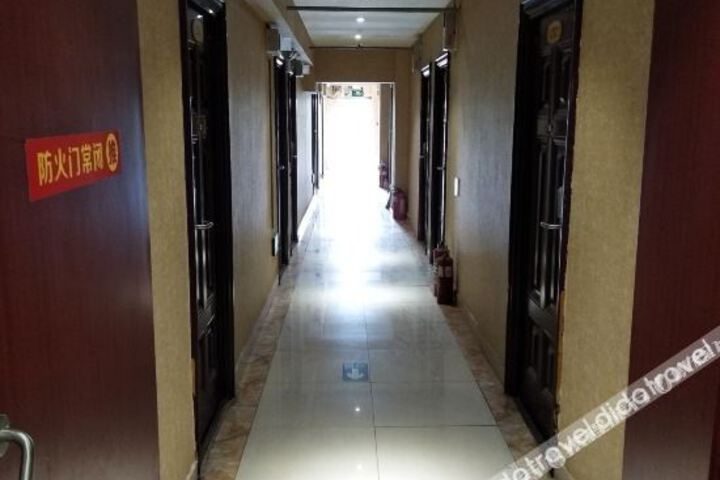 Hotel Interior 6 of 12