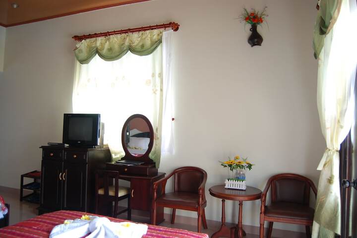 Room 10 of 70