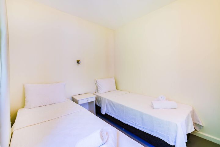 Room 20 of 65