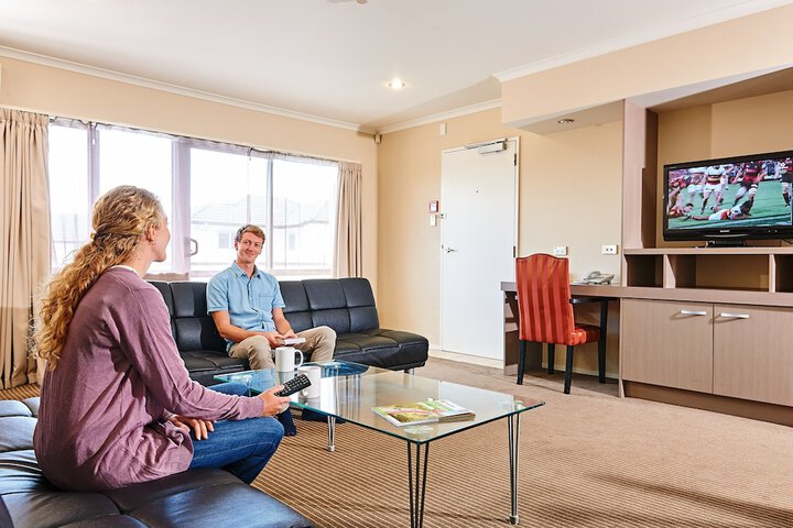 Room 15 of 34