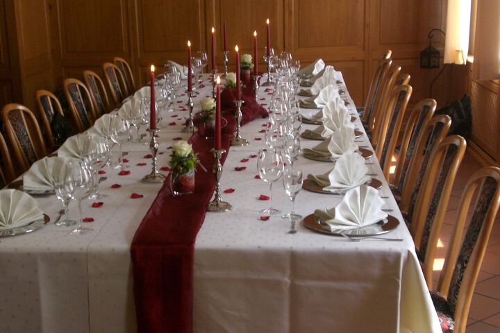 Dining 3 of 6