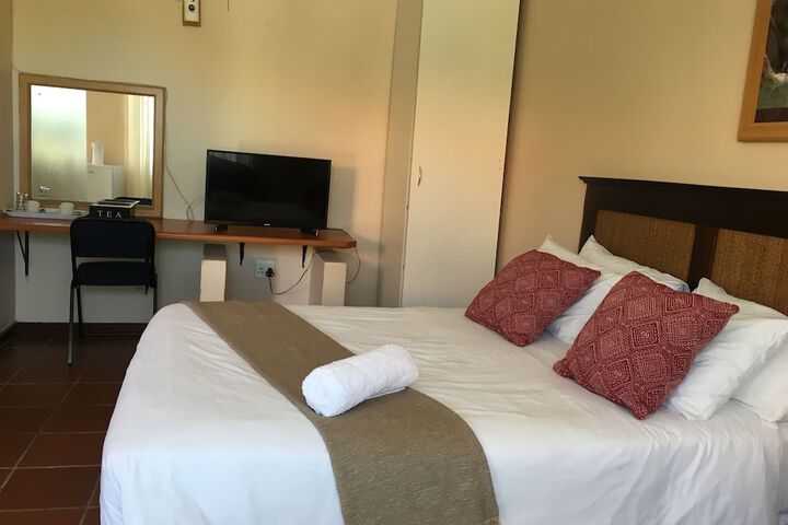 Room 9 of 29