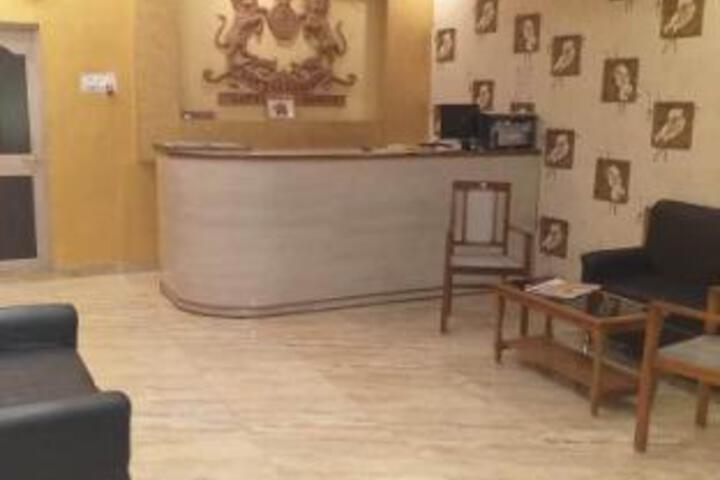 Hotel Samrat