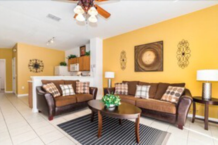 Kissimmee 3 Bed 3 Bath Town Home in Windsor Hills Resort in Kissimmee, FL