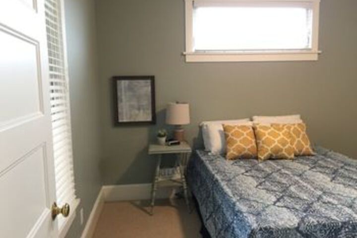 Room 21 of 49