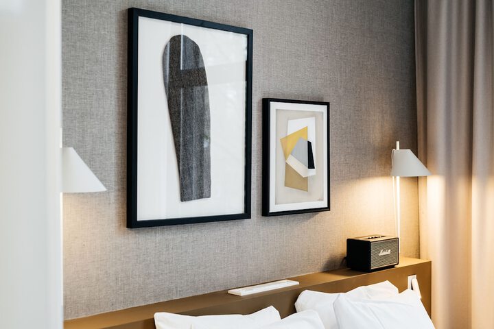 Room 10 of 67