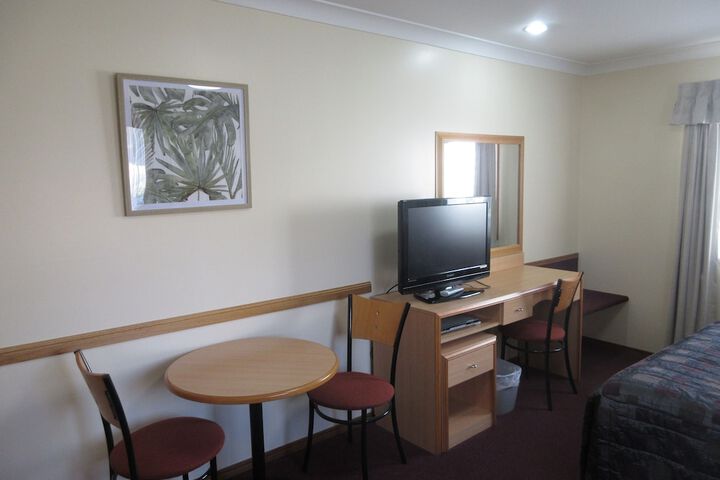 Room 34 of 50