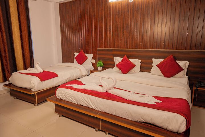 Room 8 of 37
