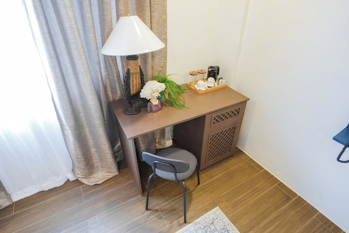 Room 27 of 119