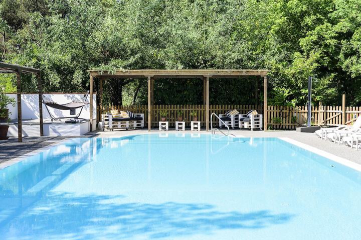 Hotel with Pool