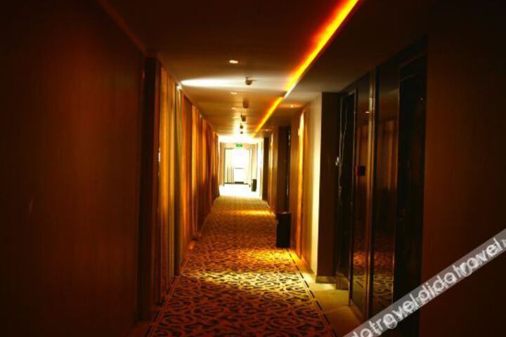 Hotel Interior 7 of 17