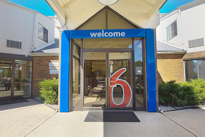 Hotel 25 of 27