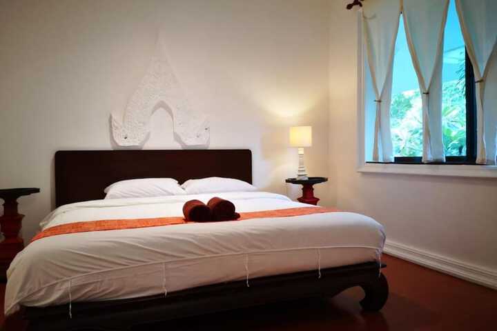 Room 34 of 115