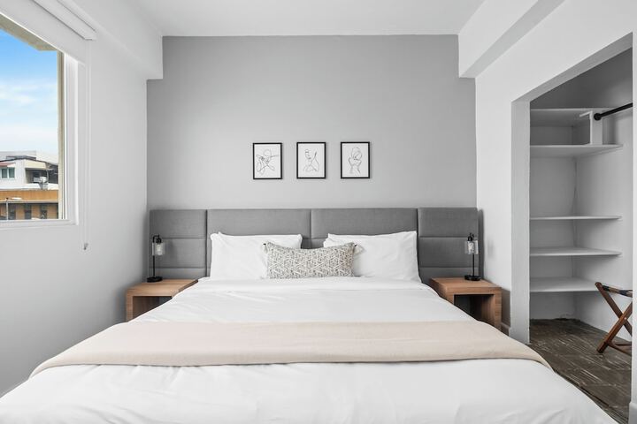 Room 20 of 118