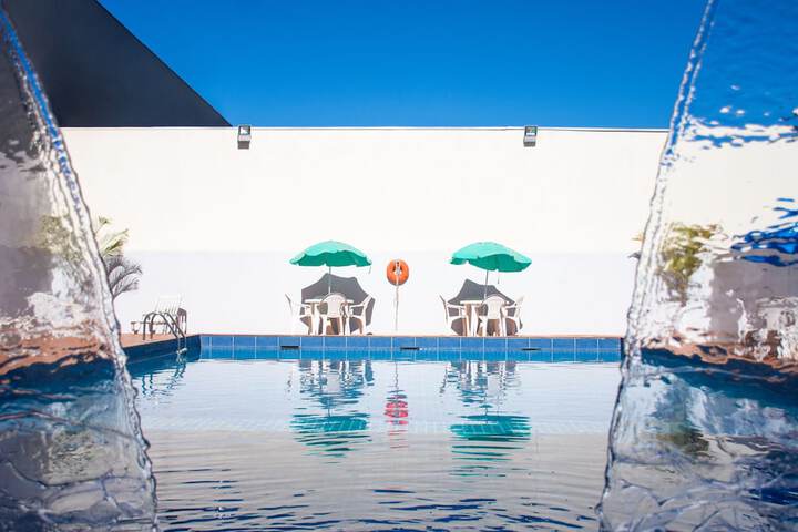 Pool Hotel