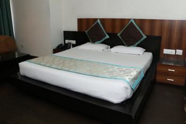 Room 20 of 27