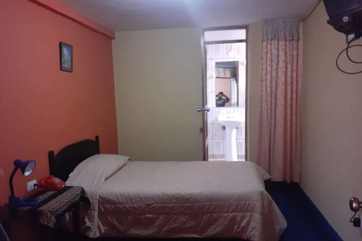 Room 8 of 44