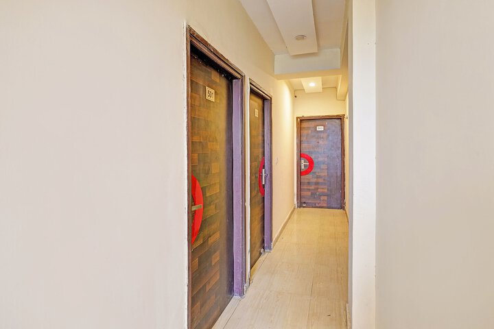 Hotel Interior 3 of 25