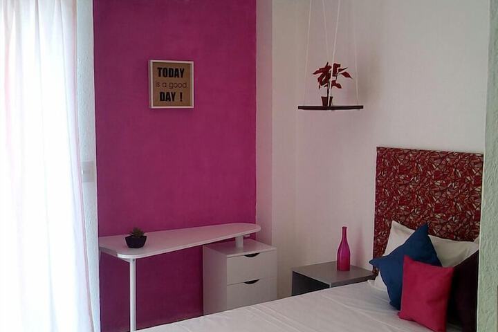 Room 10 of 46