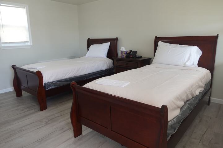 Room 4 of 11