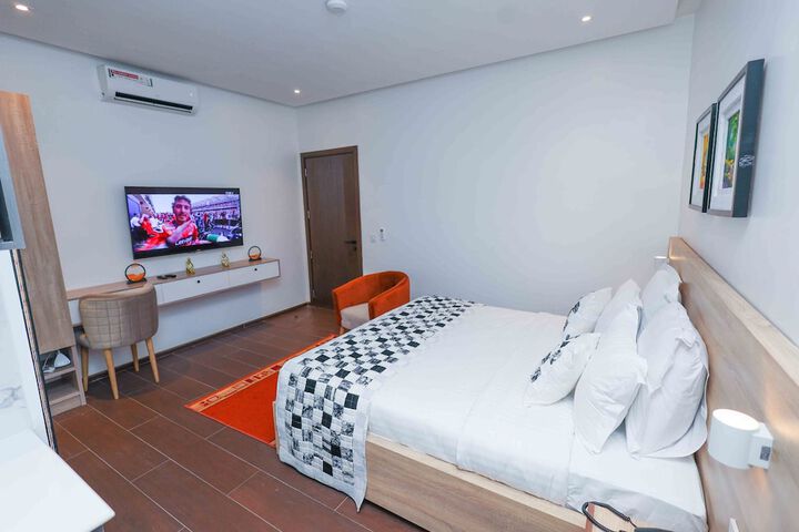 Room 26 of 156