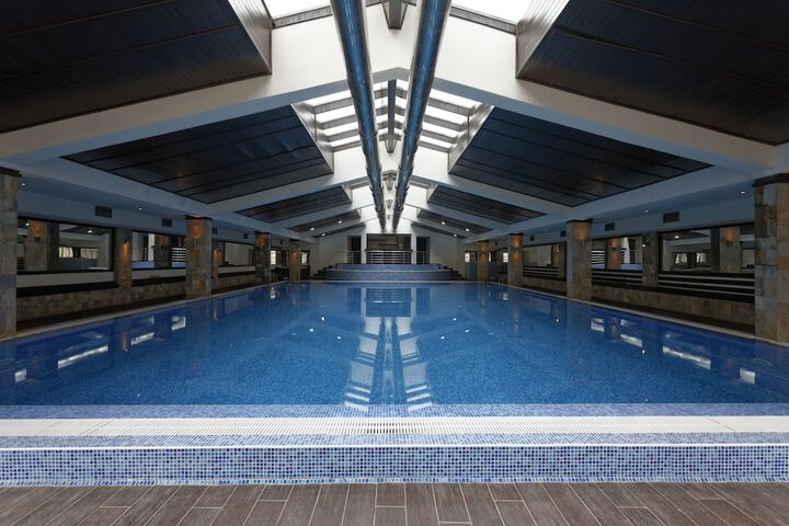 Pool 79 of 109