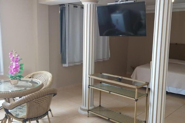 Room 15 of 42