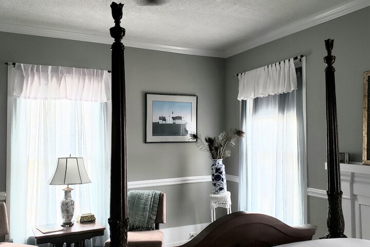 Room 8 of 31