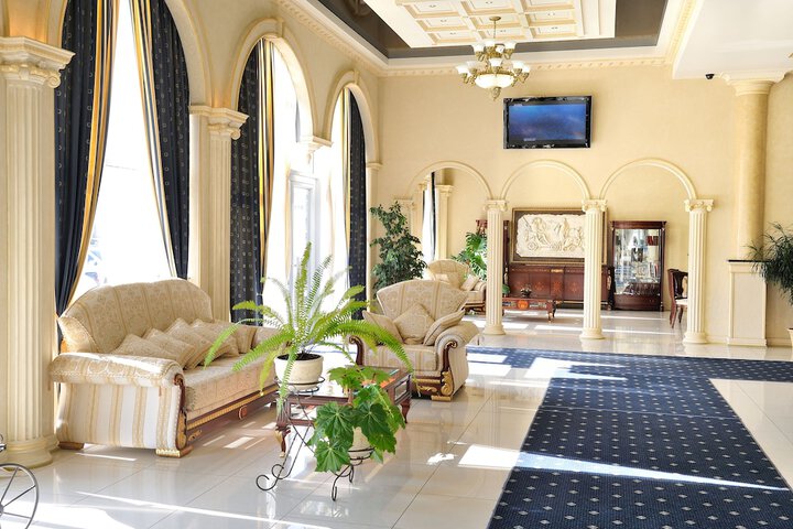 Lobby Entry