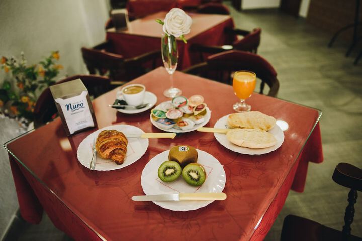 Breakfast/Coffee Service 67 of 89