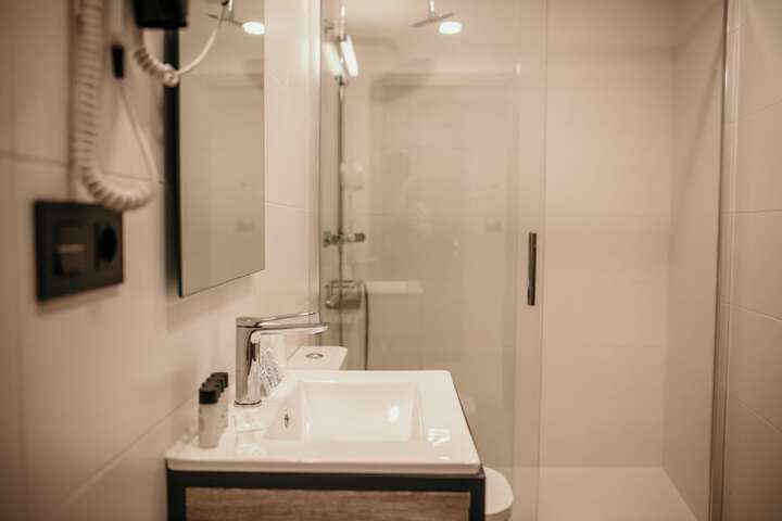 Room 55 of 72
