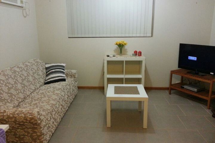 Room 21 of 34
