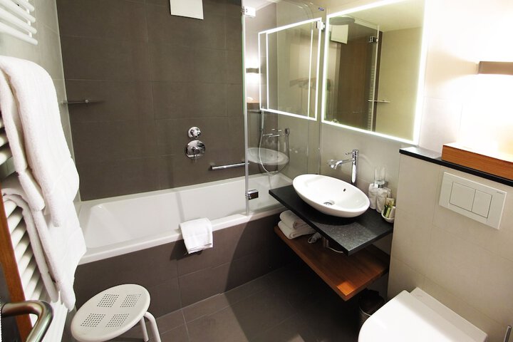 Room 45 of 69