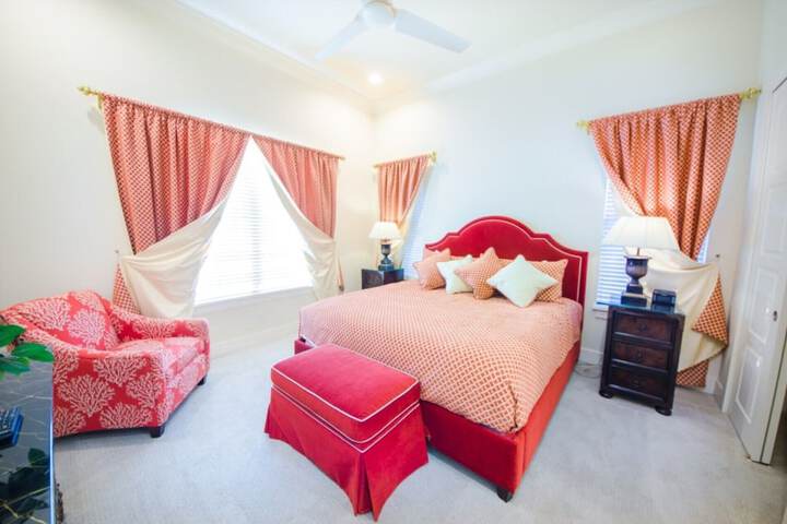 Room 27 of 149