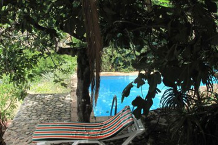 Pool 10 of 31