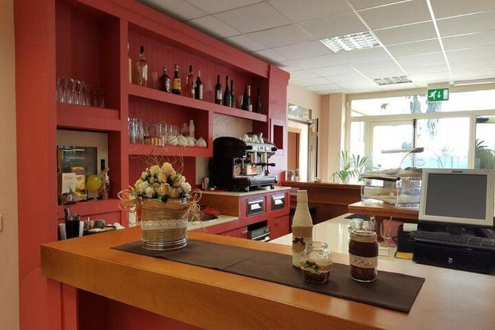 General 4 of 20