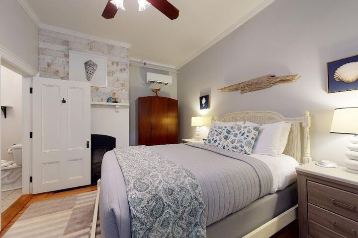 Room 28 of 58