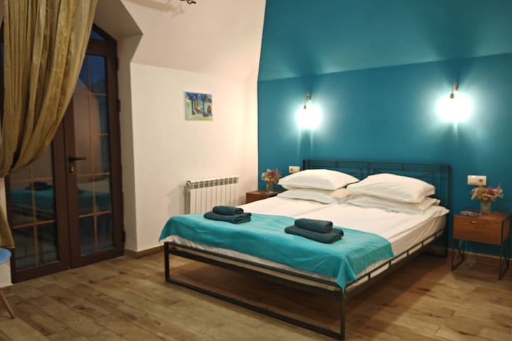 Room 34 of 57