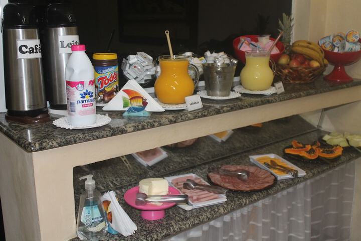 Breakfast/Coffee Service 14 of 17